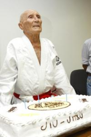 Grand Master Helio Gracie on his last birthday